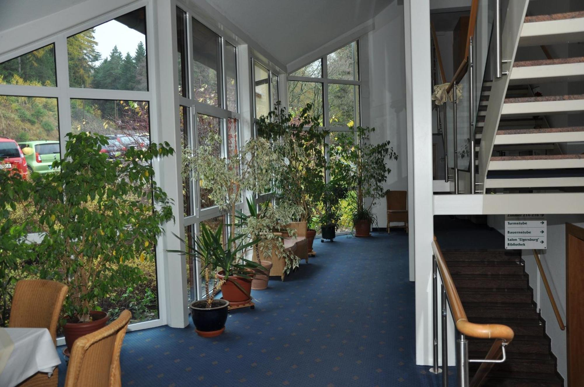 Elgersburg Hotel Am Wald -Garni- מראה חיצוני תמונה