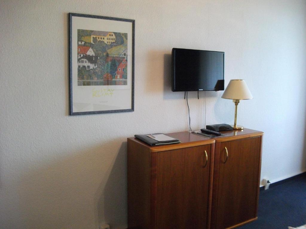 Elgersburg Hotel Am Wald -Garni- מראה חיצוני תמונה
