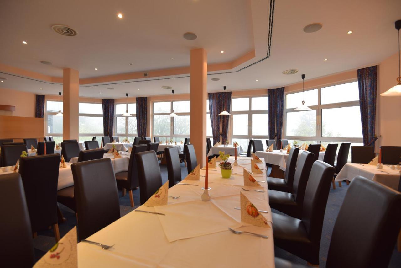 Elgersburg Hotel Am Wald -Garni- מראה חיצוני תמונה