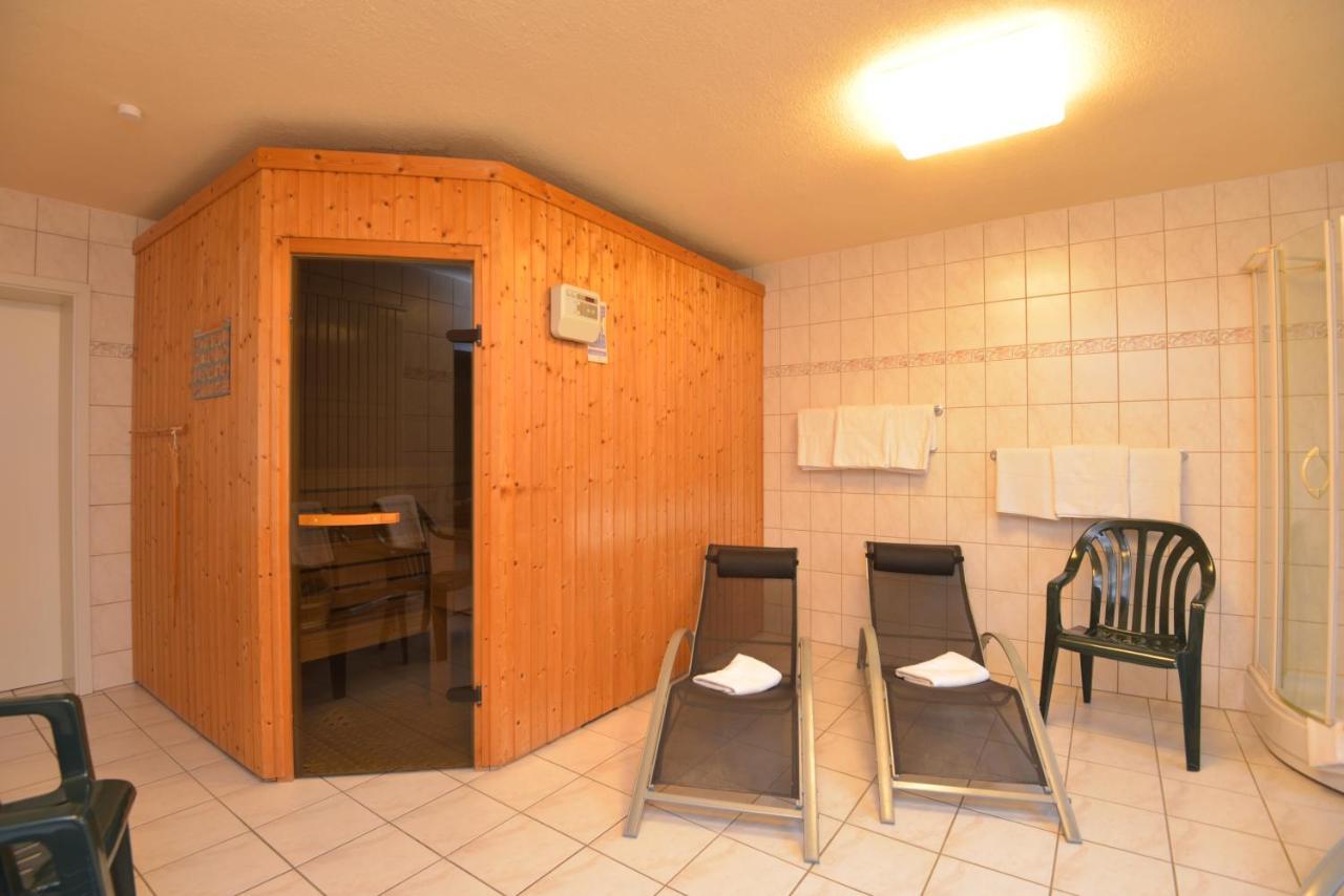 Elgersburg Hotel Am Wald -Garni- מראה חיצוני תמונה
